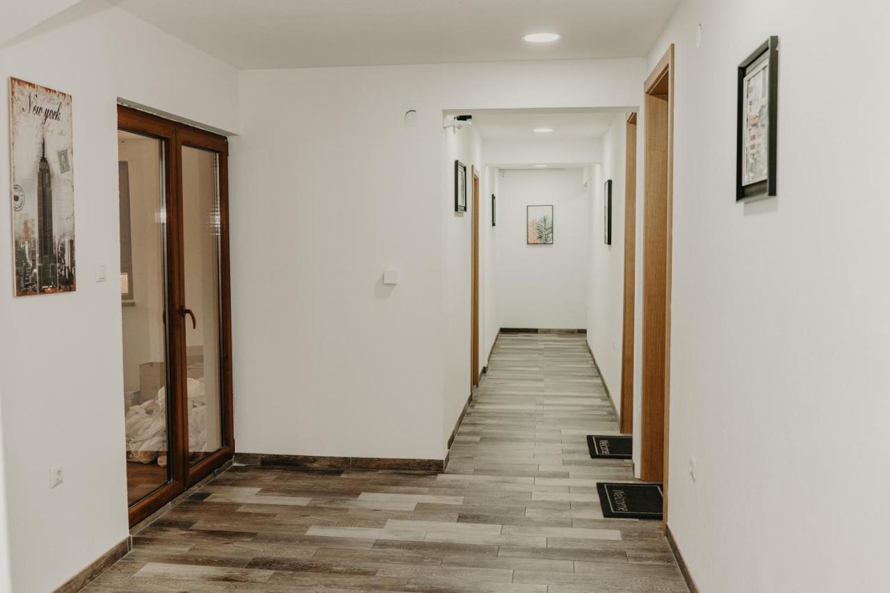 Hotel Noor 코니츠 외부 사진