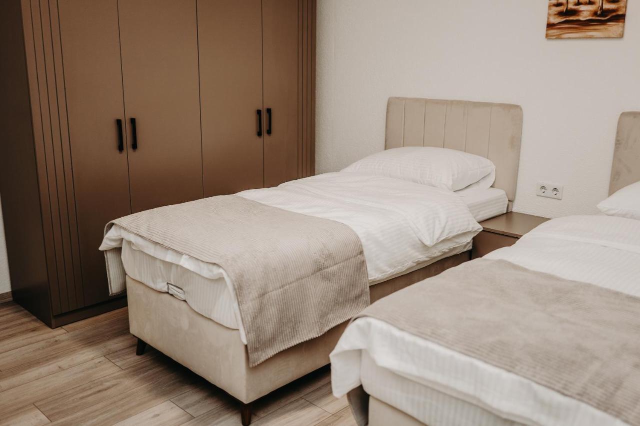 Hotel Noor 코니츠 외부 사진