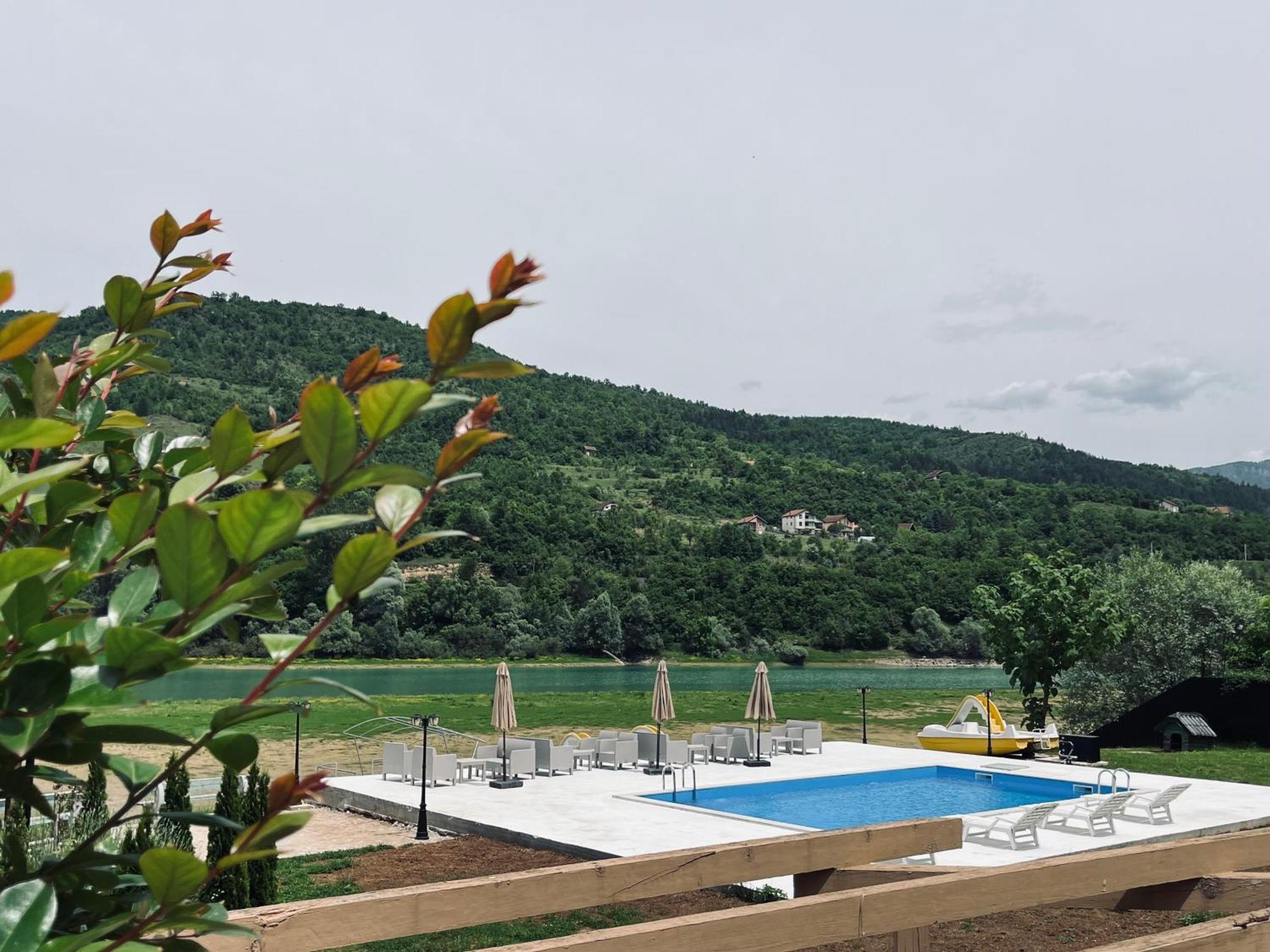 Hotel Noor 코니츠 외부 사진
